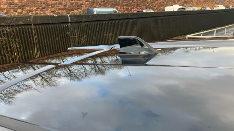 Nissan Juke 1.0 DiG-T N-Connecta 5dr Petrol Hatchback